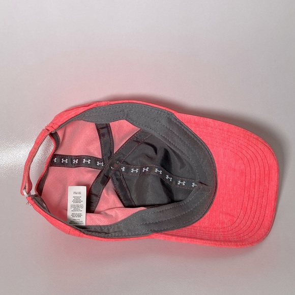 Youth Under Armour Cap/Hat - Velcro Adjustable - Picture 2 of 8